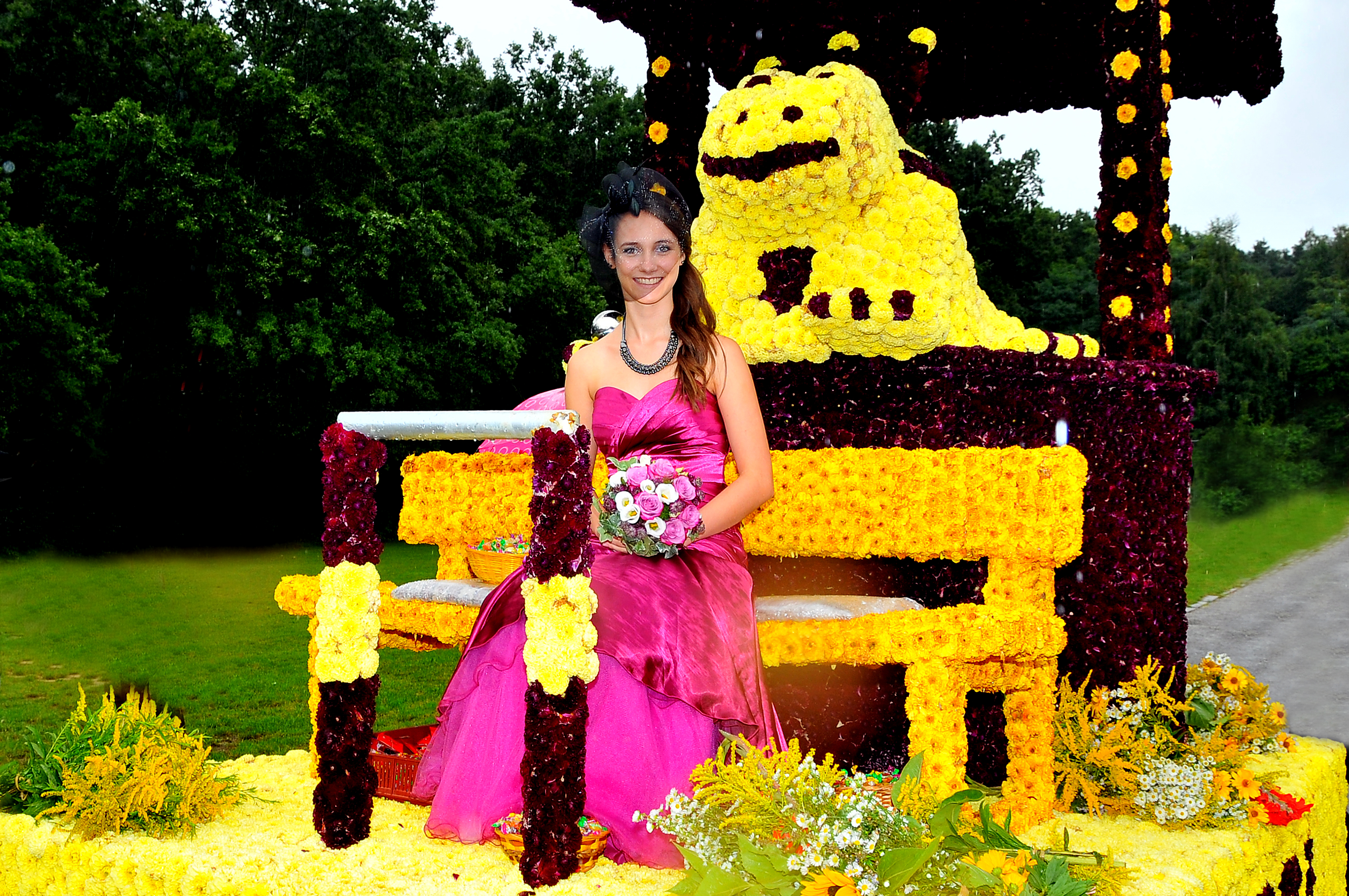 Carina Oberbillig ist die Blumenkönigin 2015.