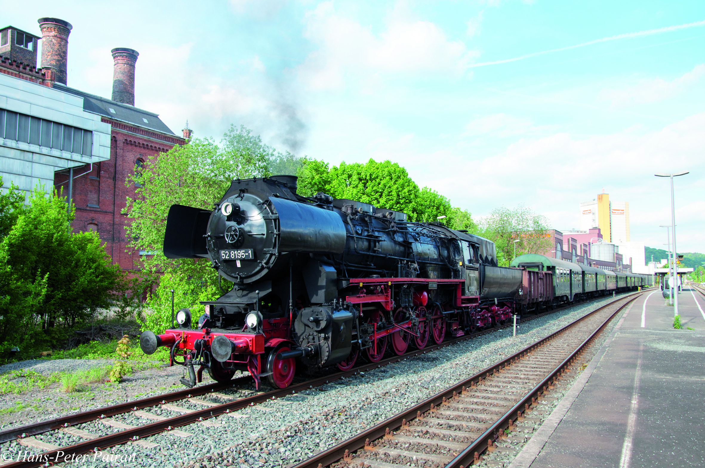 Die historische Dampflokomotive 52 8195-1.