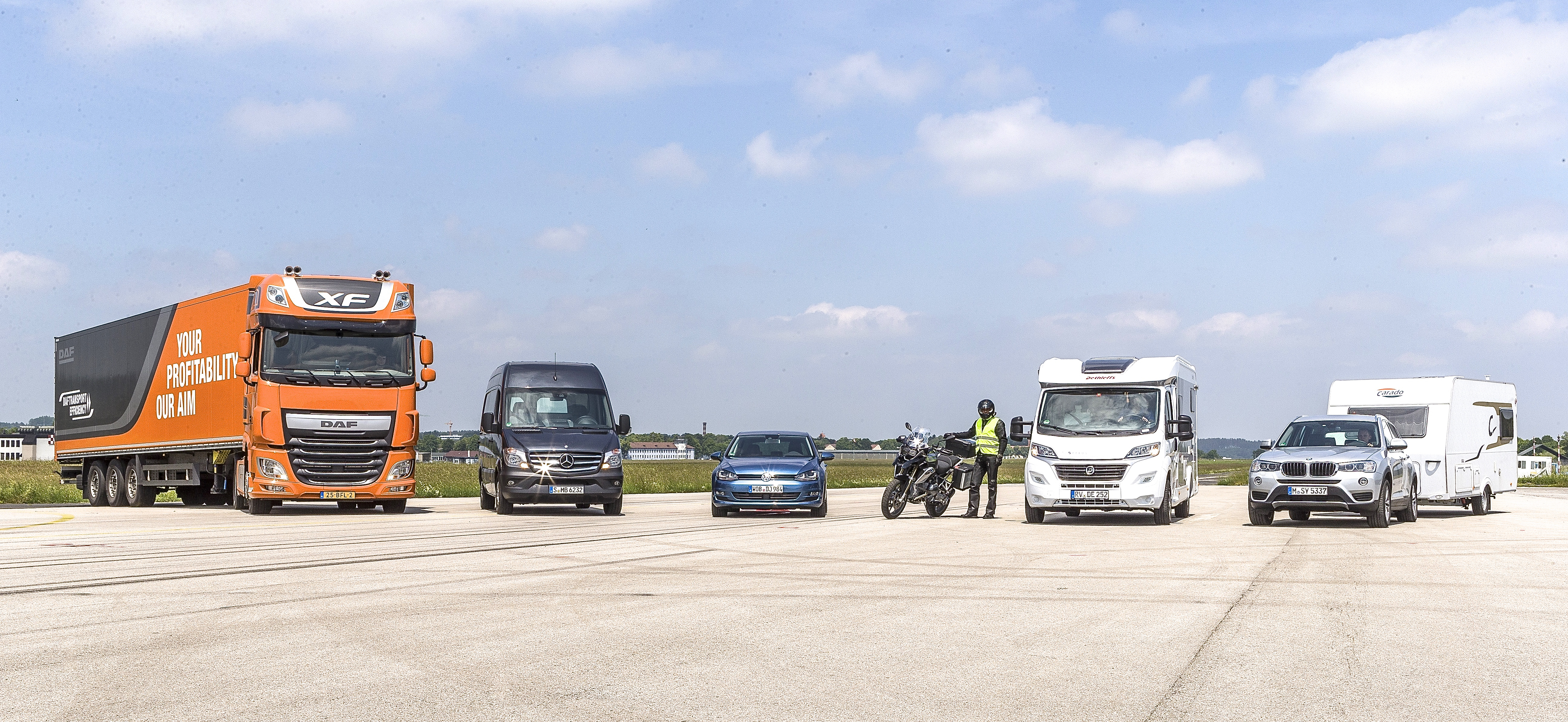 Für seinen Test hat der ADAC verschiedene Fahrzeuge „vorfahren“ lassen. Foto: Auto-Medienportal.Net/ADAC