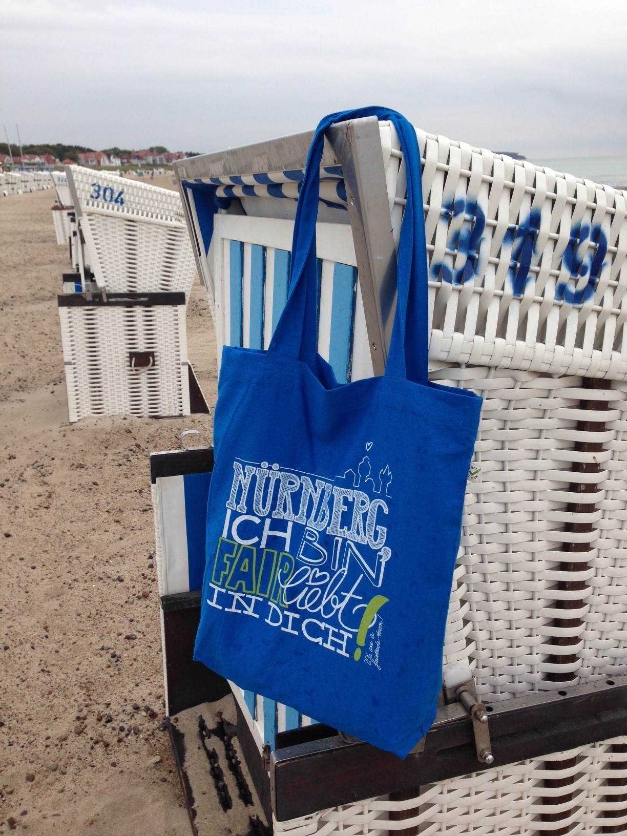 Nürnbergs FAIRverliebt Tasche in Warnemünde.