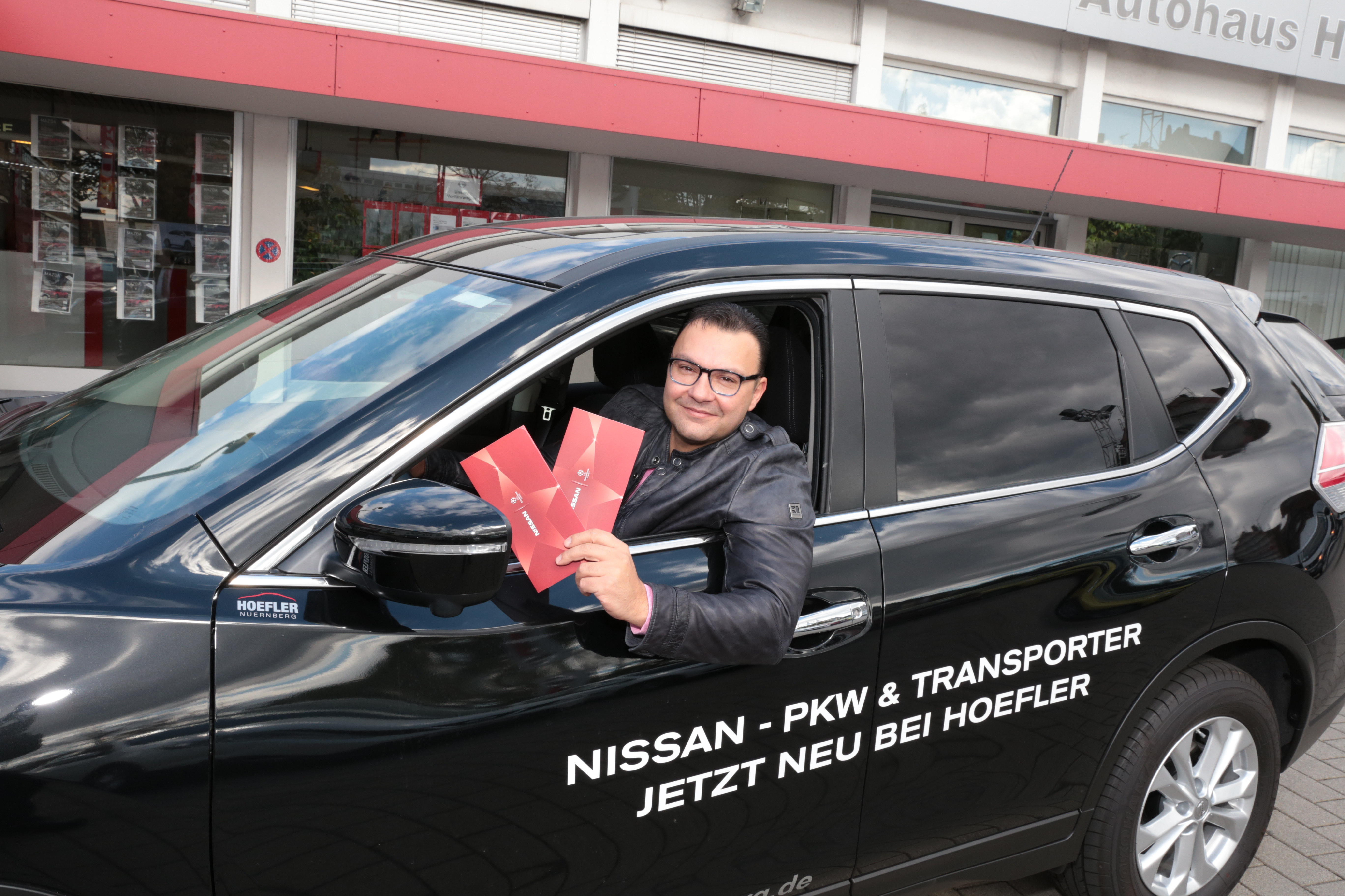 MarktSpiegel-Leser Peter Bock ist der glückliche Gewinner der Champions League-Karten für das Spiel des FC Bayern gegen Dinamo Zagreb.