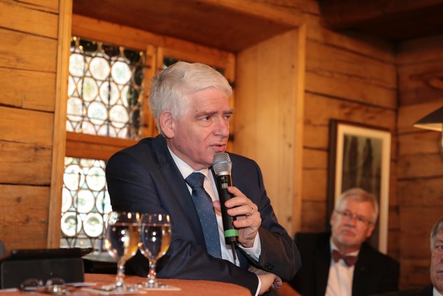 Dr. Josef Schuster berichtet von seiner Tätigkeit als Präsident des Zentralrates der Juden. | Foto: bayernpress