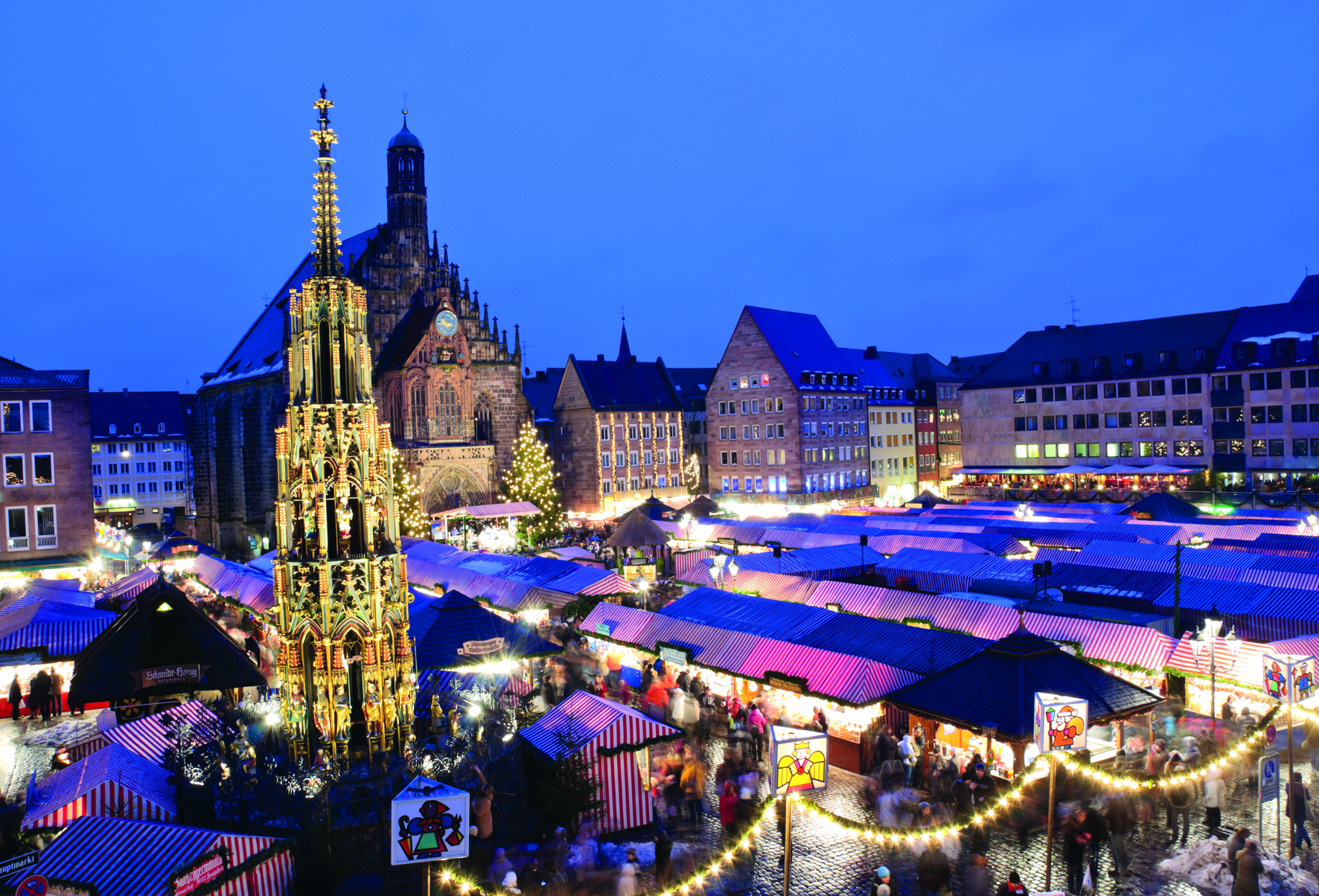 Festliche Stimmung auf dem Nürnberger Christkindlesmarkt 2015.
