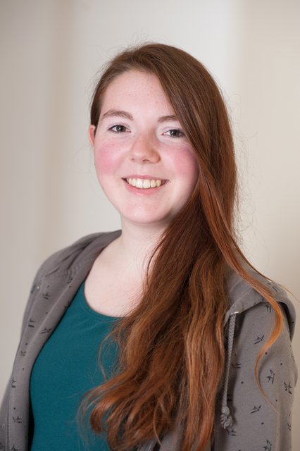Barbara Otto, 18 Jahre, Praktikantin nach Abitur am Peter-Vischer-Gymnasium. Hobbys: Tanzen, Violine spielen, Singen im Chor. | Foto: Stadt Nürnberg