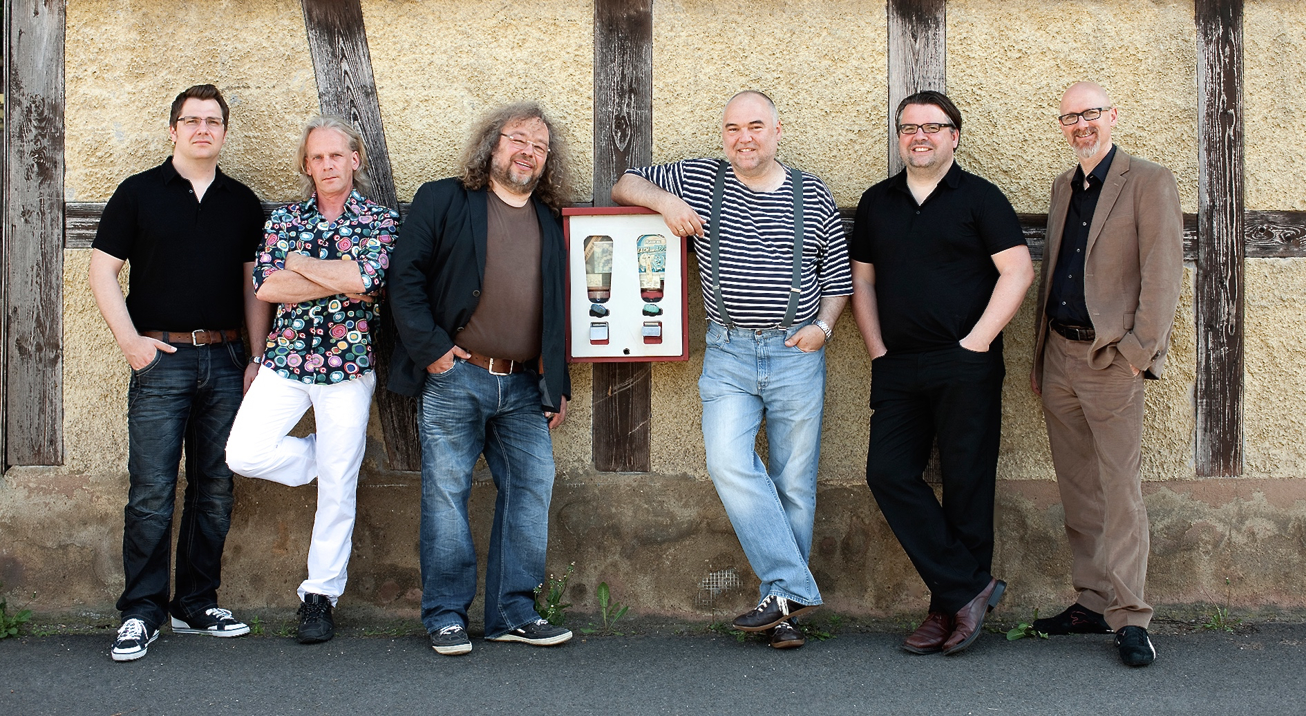 Gut aufgelegt: Wolfgang Buck & Band kommen im November nach Hirschaid. Foto: Veranstalter