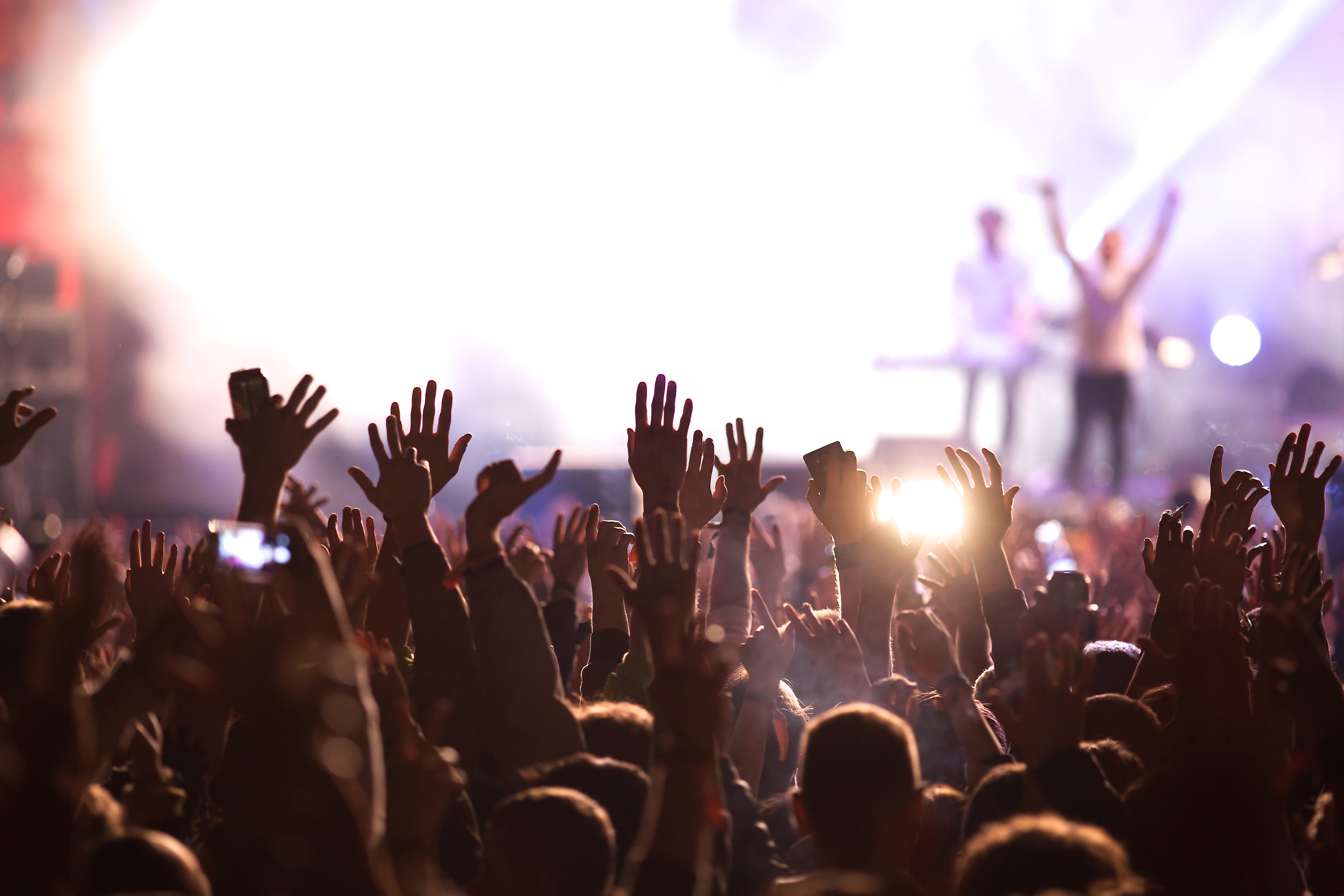 Seit Oktober 2014 arbeitet die KulturTafel der Diakonie Erlangen dafür, dass Menschen mit geringem Einkommen an Kultur-, Freizeit- und Sportangeboten teilnehmen können. Symbolfoto: © Melinda Nagy/Fotolia.com