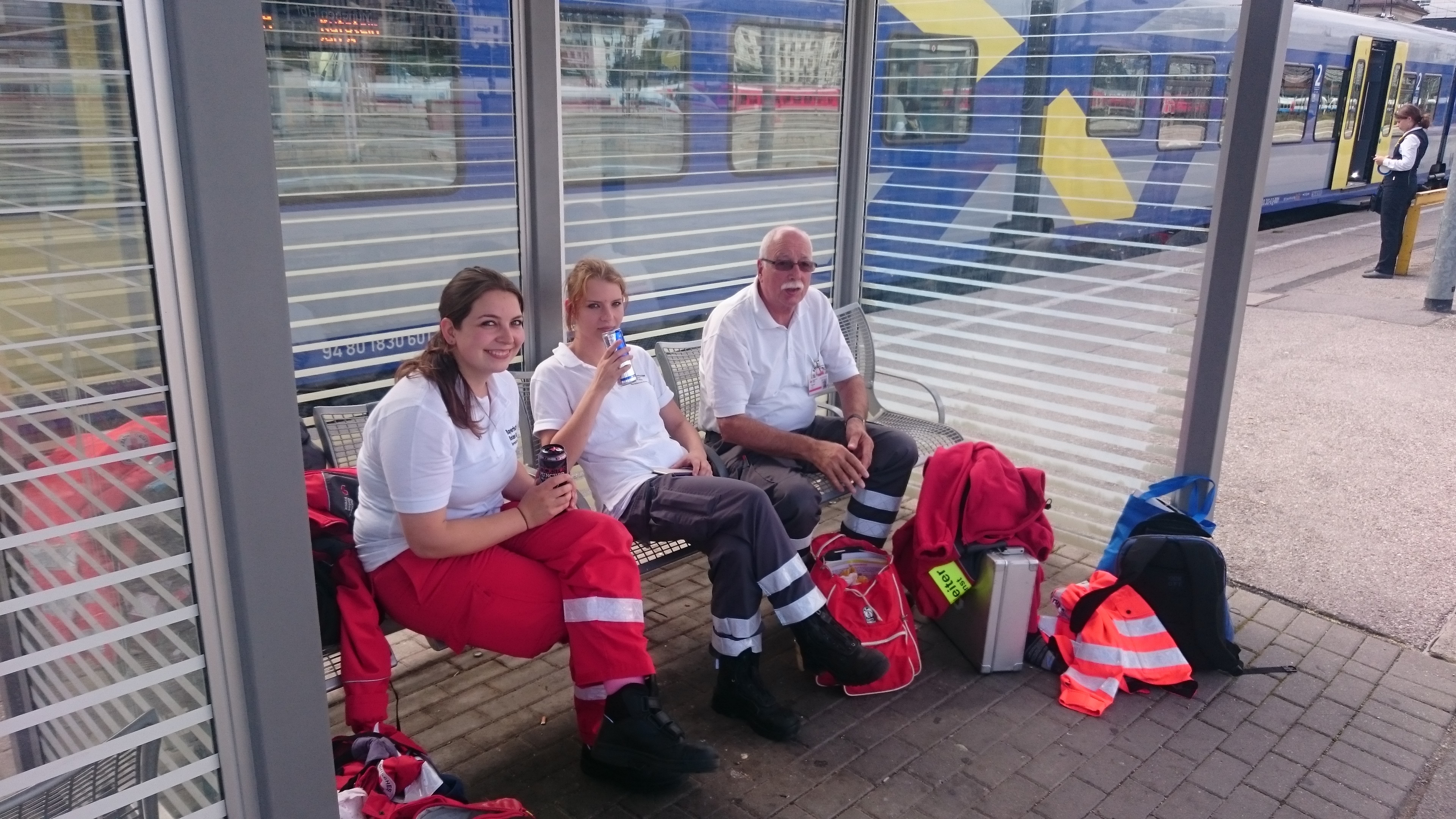 Wir warten in München auf den Sonderzug nach Freilassing