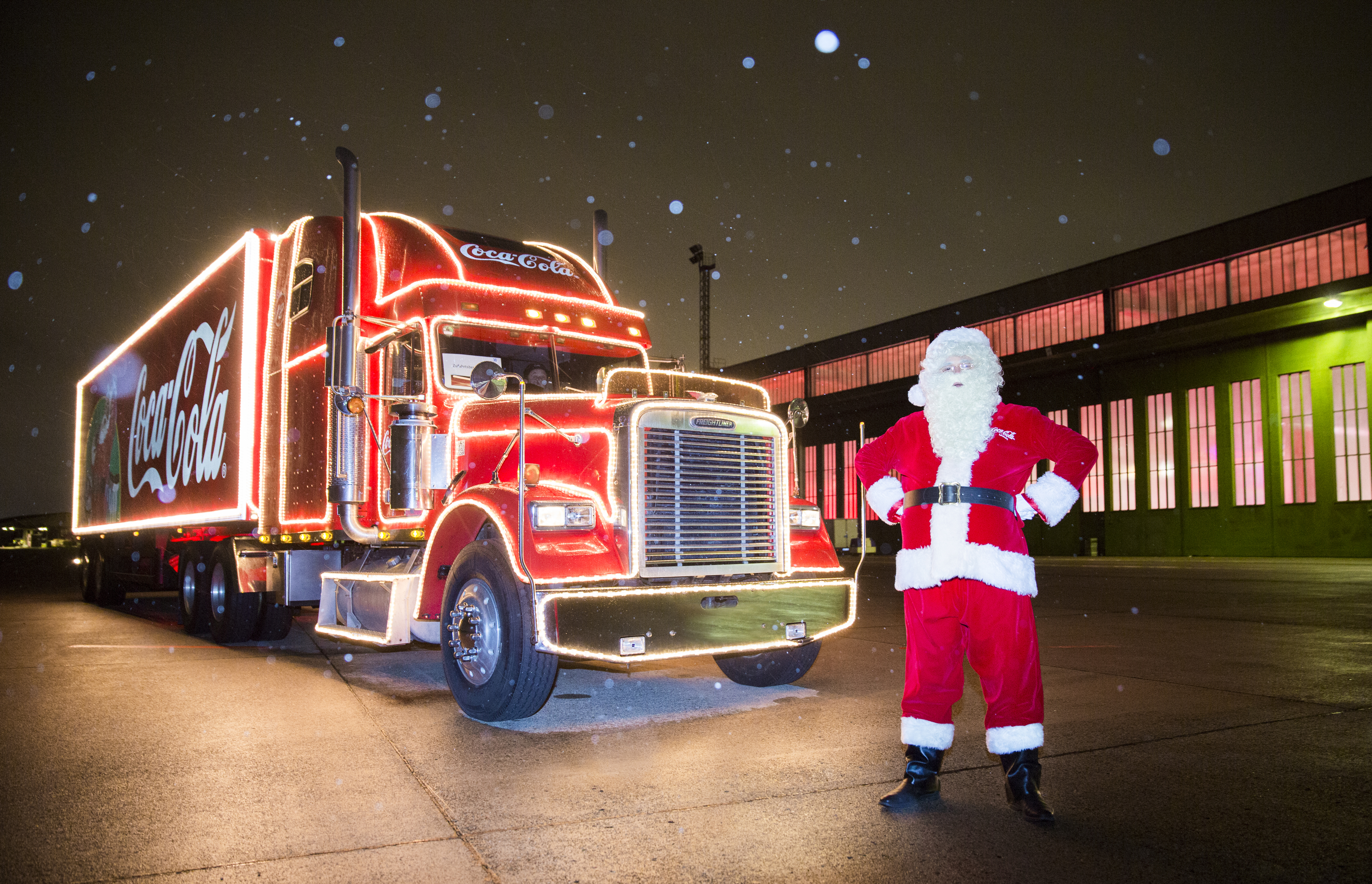 Am 30.11.2015 kommt die Coca-Cola Weihnachtstour nach Lauf an der Pegnitz.