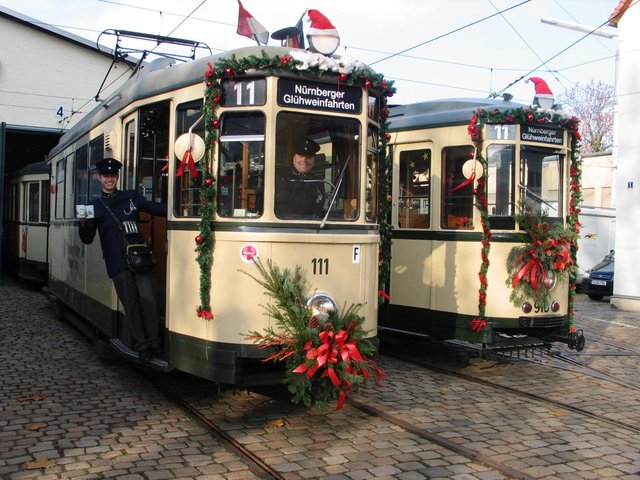 15 Jahre Weihnachtsboten auf Schienen - Glühweinfahrten versüßen den Advent. | Foto: VAG