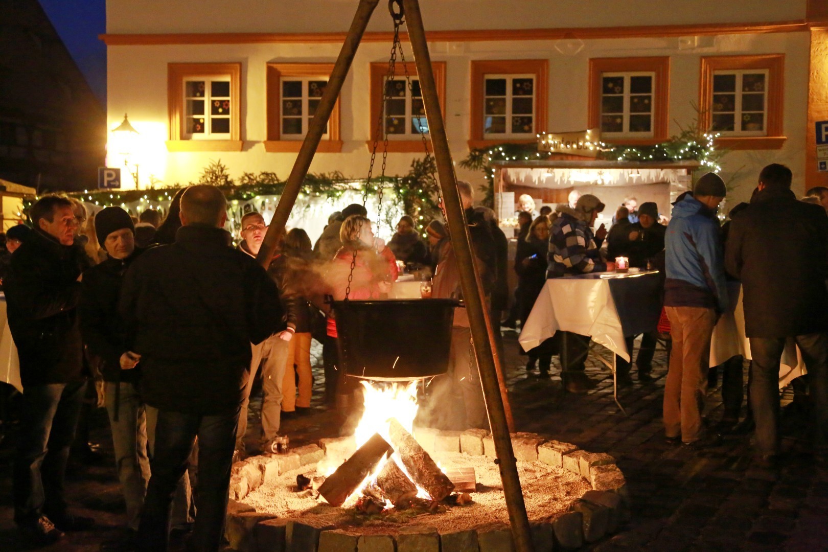 In der romantischen Spalter Innenstadt kommt schnell adventliche Freude auf.