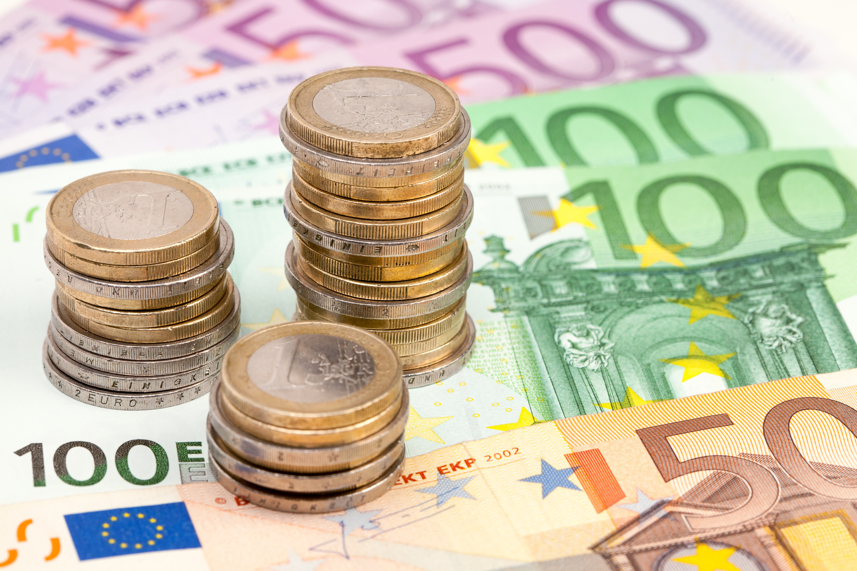 Insgesamt steigen die Schlüsselzuweisungen im kommenden Jahr bayernweit auf einen neuen Höchststand von 3,23 Milliarden Euro, gegenüber 3,14 Milliarden Euro im letzten Jahr.