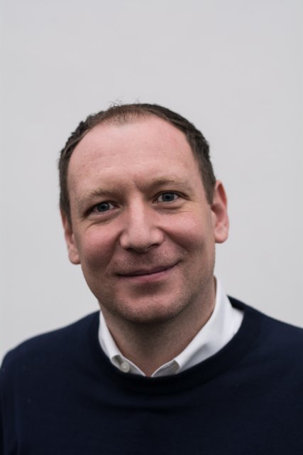 Sven Bruder, Geschäftsleiter reha team Fürth/Bamberg, aus Langenzenn: ,,Ich verbringe Weihnachten mit meiner Familie und meinen Freunden. Das Weihnachtsessen wird von mir selbst zubereitet!" | Foto: Martin Gebsattel