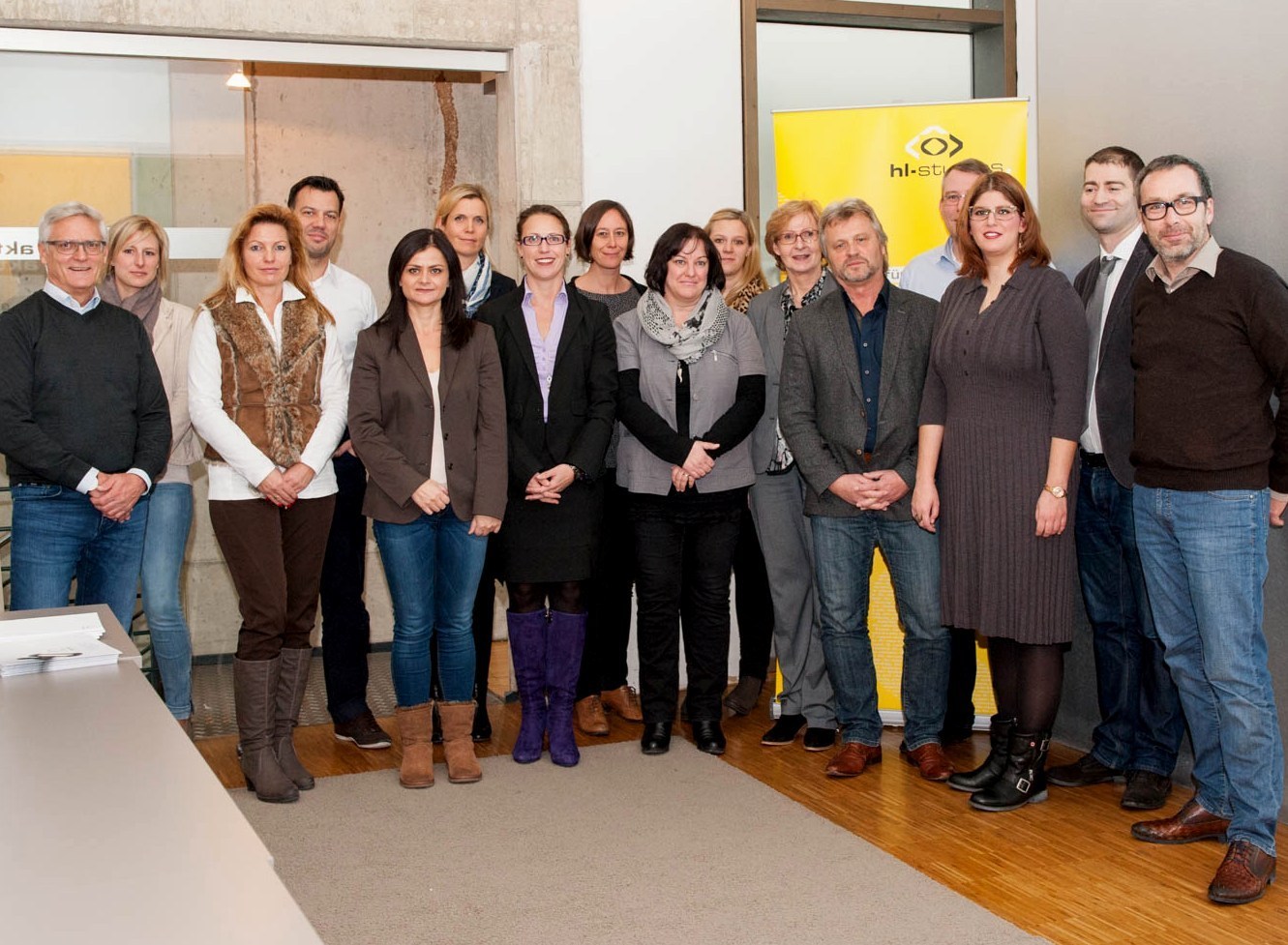 (Foto: hl-studios, Erlangen): Die IHK-Arbeitskreis „Personalmanagement“ traf sich bei hl-studios