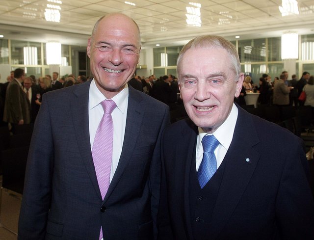 Hans-Peter Schmidt, Honorarkonsul Tschechische Republik, mit Dr. Günther Kreuzer (li.), Rechtsanwaltskanzlei Dr. Kreuzer & Coll. und Honorarkonsul von Italien. | Foto: J. König