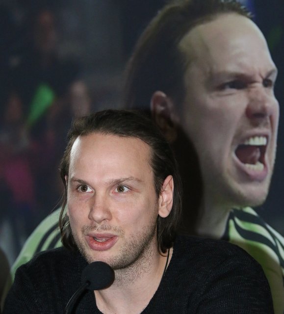 (Foto: hl-studios, Erlangen): Handball-Bundesliga: Nikolas Katsigiannis kehrt zum HC Erlangen zurück