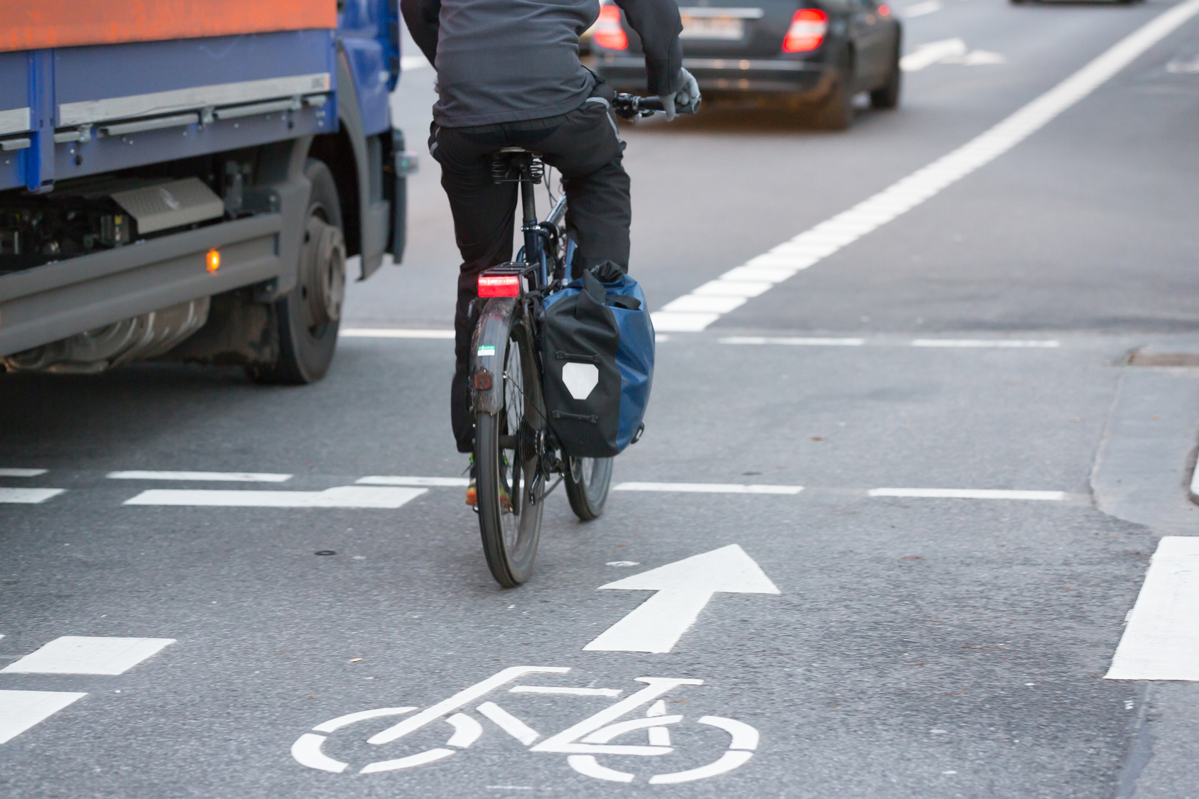 Wie können ausufernde Kosten für Radwege vermieden werden?