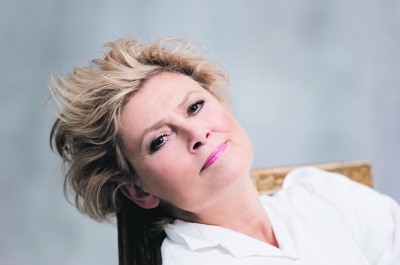 Gitte Haenning ist Stargast der inviva. Der MarktSpiegel verlost CDs und Autogrammkarten der Künstlerin.