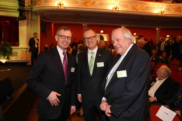 DATEV Festakt im Opernhaus. | Foto: bayernpress