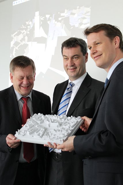 Freller gemeinsam mit Finanzminister Dr. Markus Söder und OB Matthias Thürauf bei der Eröffnung des neuen Schwabacher Kompetenzzentrums für Digitalisierung | Foto: © CSU Schwabach