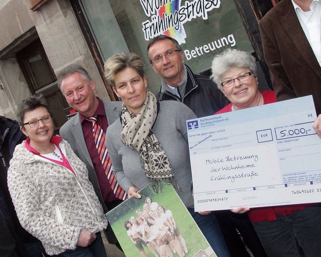 Erika Höfler, OB Dr.T. Jung, Ines Schindler, Nova Druck H. Goppert, Rosi Koch