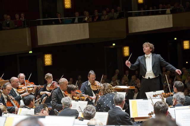Konzertreihe ,,Einkehr mit Bach" der Staatsphilharmonie.