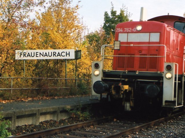 Bereits im Herbst des vergangenen Jahres fand ein Test statt und ich war mit der Kamera dabei, als der erste Probezug in Frauenaurach ankam.