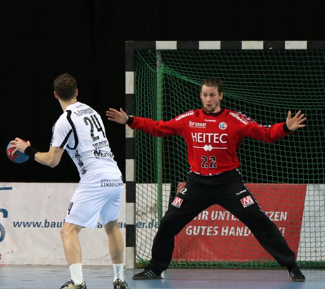 (Foto: hl-studios, Erlangen) HC Erlangen - Mario Huhnstock mit phantastischen Paraden gegen Ferndorf