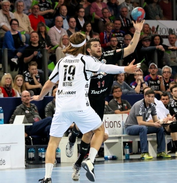(Foto: hl-studios, Erlangen) HC Erlangen - Kevin Herbst in der Startformation gegen Ferndorf