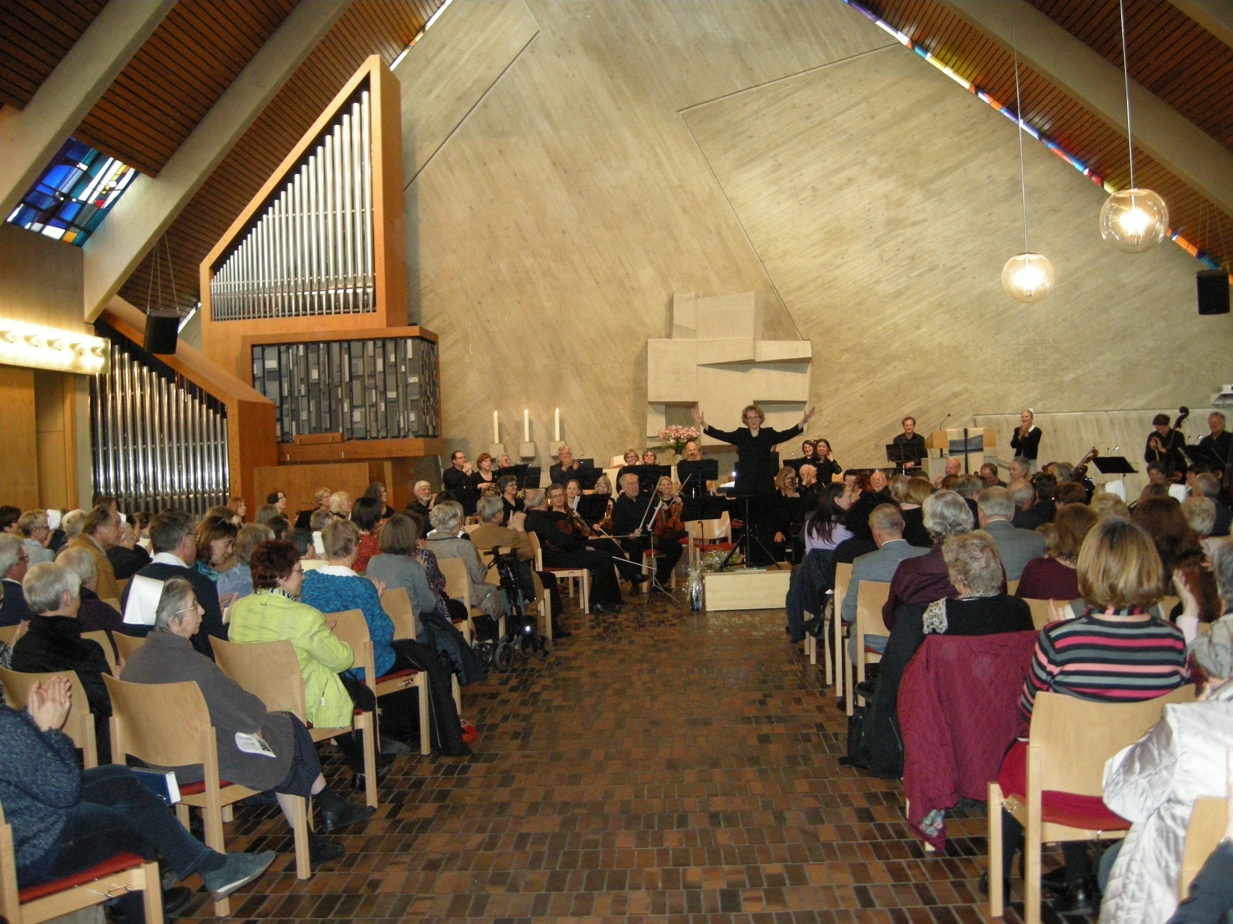 Das Sinfonieorchester in der Eben-Ezer-Kirche
