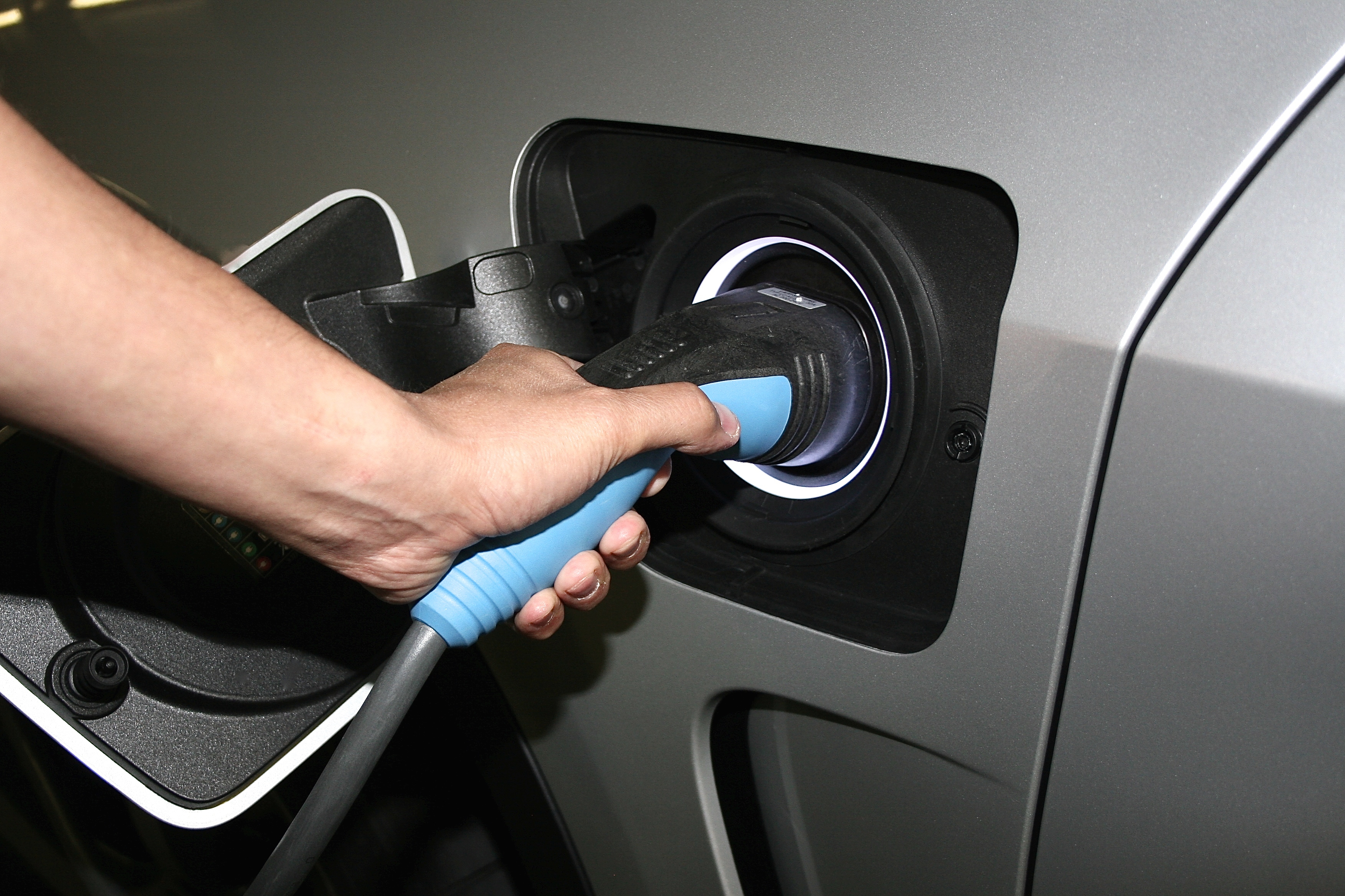 Elektromobilität soll in Deutschland künftig nachhaltig gefördert werden – der Ausbau der Ladeinfrastruktur gehört dazu. Foto: Auto-Medienportal.Net
