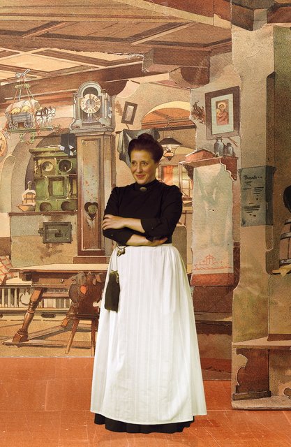 Luise Kinseher in der Bayerischen Landesausstellung 
Kennen Sie das Pariser System? Wenn nicht, sollten Sie Luise Kinseher zuhören: Die bayerische Kabarettistin ist für „Bier in Bayern“ in die Rolle einer Kellnerin ge­schlüpft und erzählt in vier kurzen Filmen aus deren Lebens- und Arbeitswelt An­fang des 20. Jahrhunderts. | Foto: Quelle: Haus der Bayerischen Geschichte