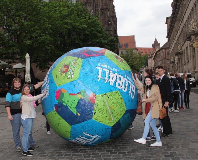 Der GLOBALL rollt wieder durch Deutschland. | Foto: John R. Braun