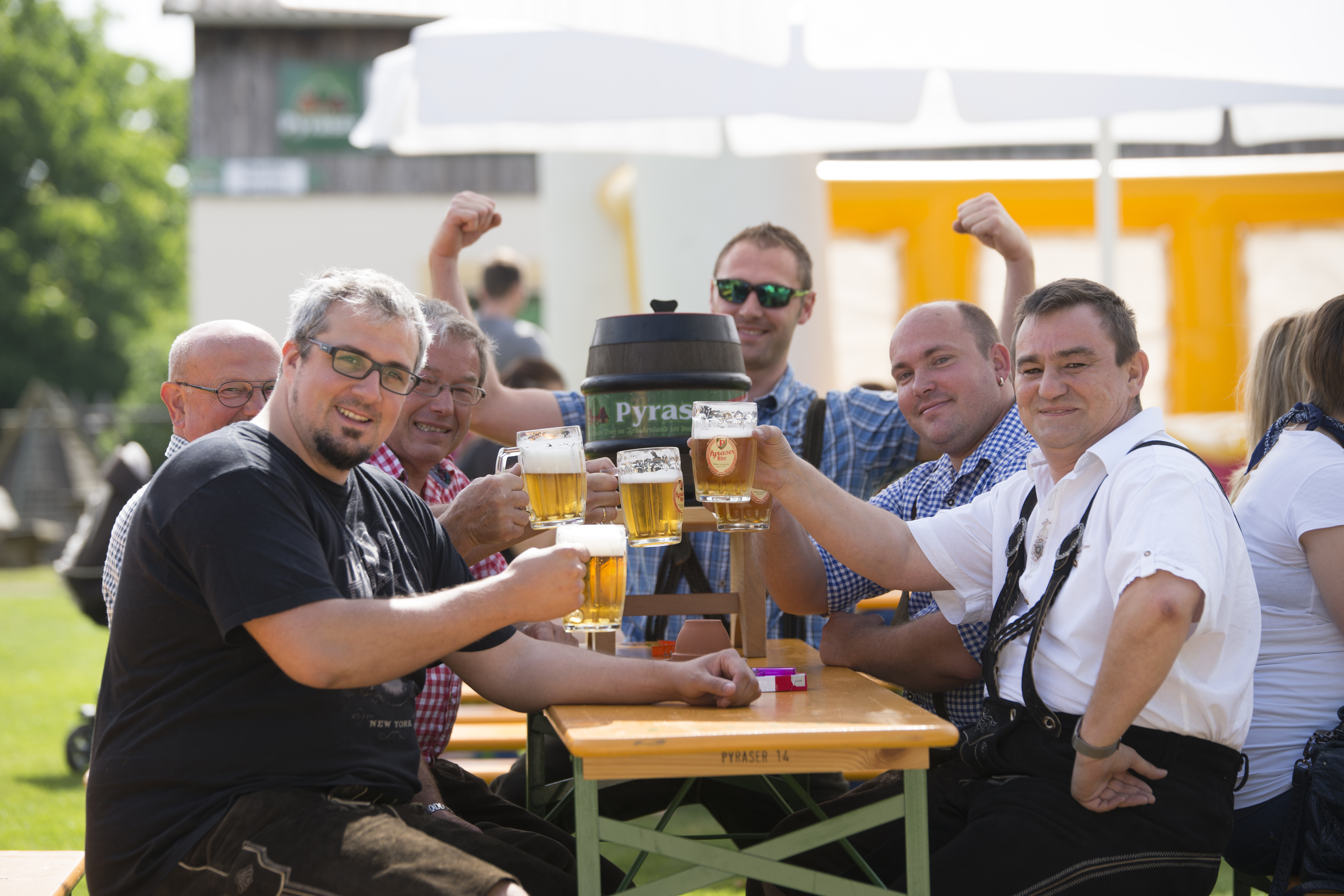 Feiern und Genießen: Am 4. und 5. Juni lädt das Pyraser Brauereifest dazu ein.