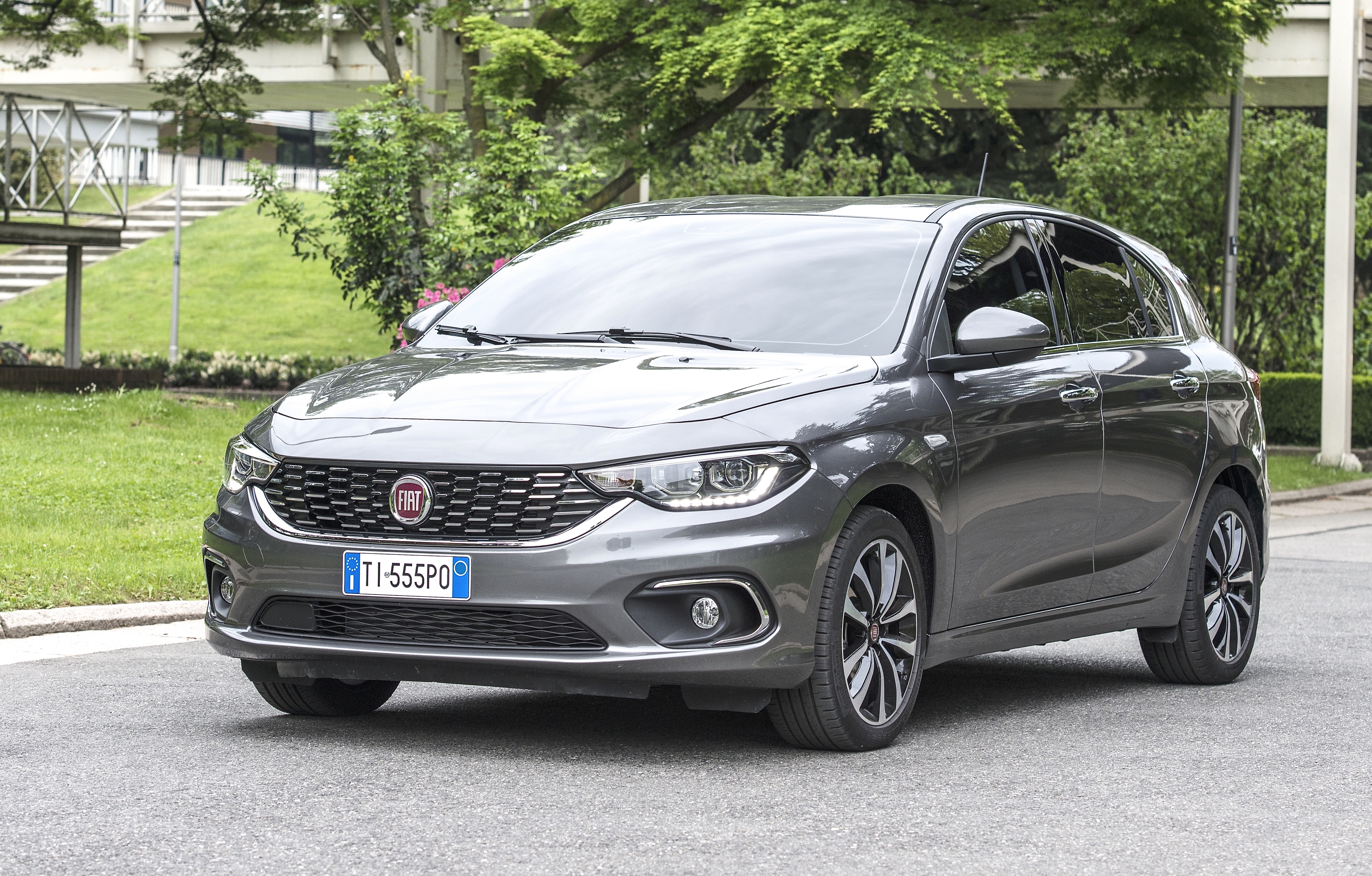 Anknüpfen an Erfolge: Das Gesamtkonzept ist auch bei der Neuauflage des Fiat Tipo absolut stimmig. Foto: Auto-Medienportal.Net