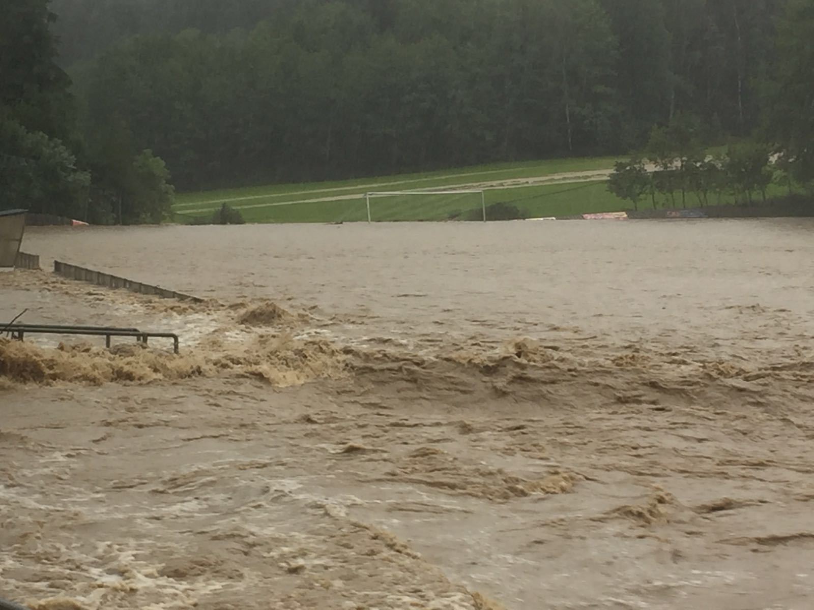 Die Sportanlage des A-Klassisten SV DJK Wittibreut hat es auch schlimm getroffen.