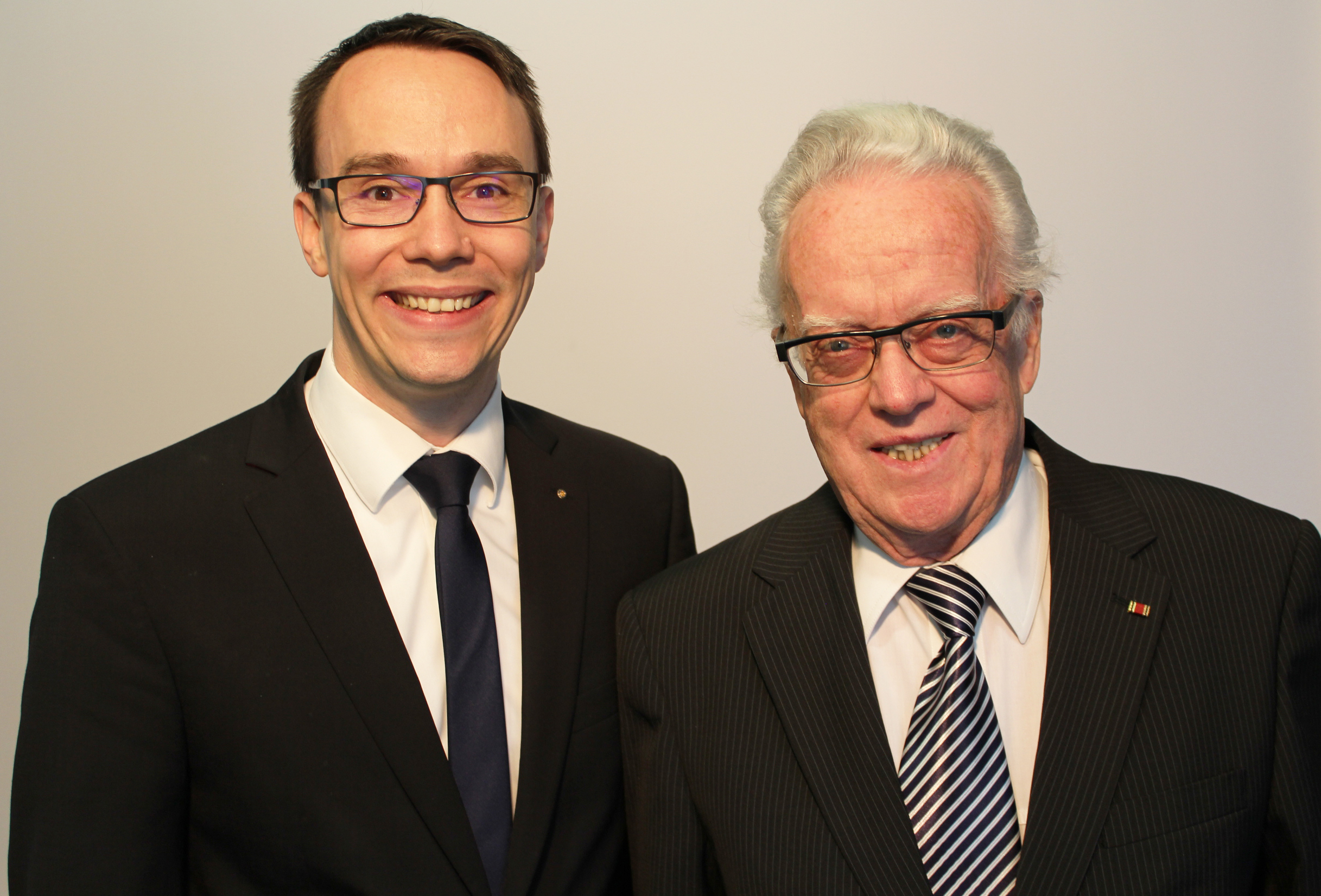 Vater und Sohn: Oscar (r.) und Jörg Schlag führen gemeinsam das Familienunternehmen.