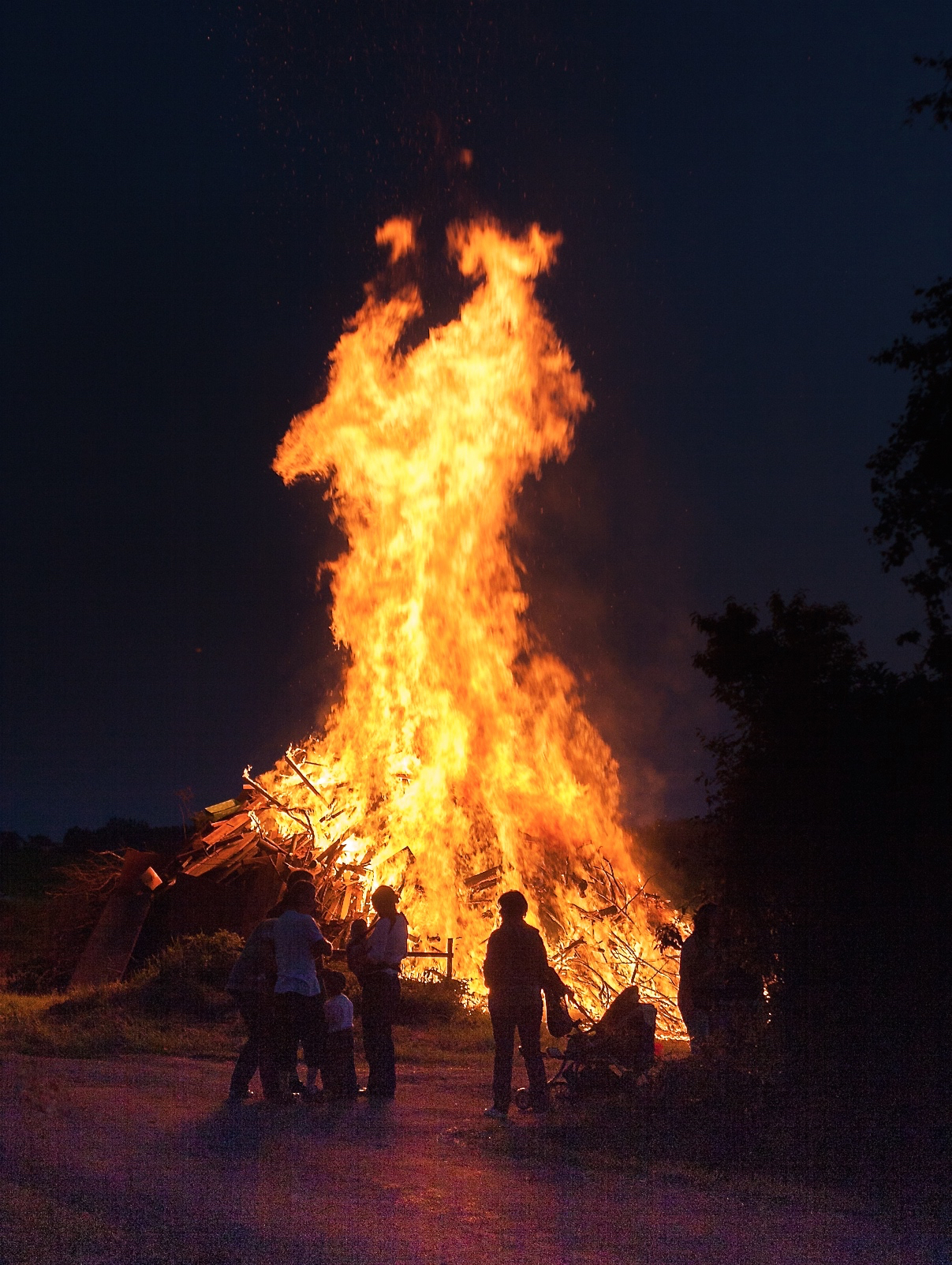 Johannifeuer in Kunreuth. Archivfoto: R. Rosenbauer