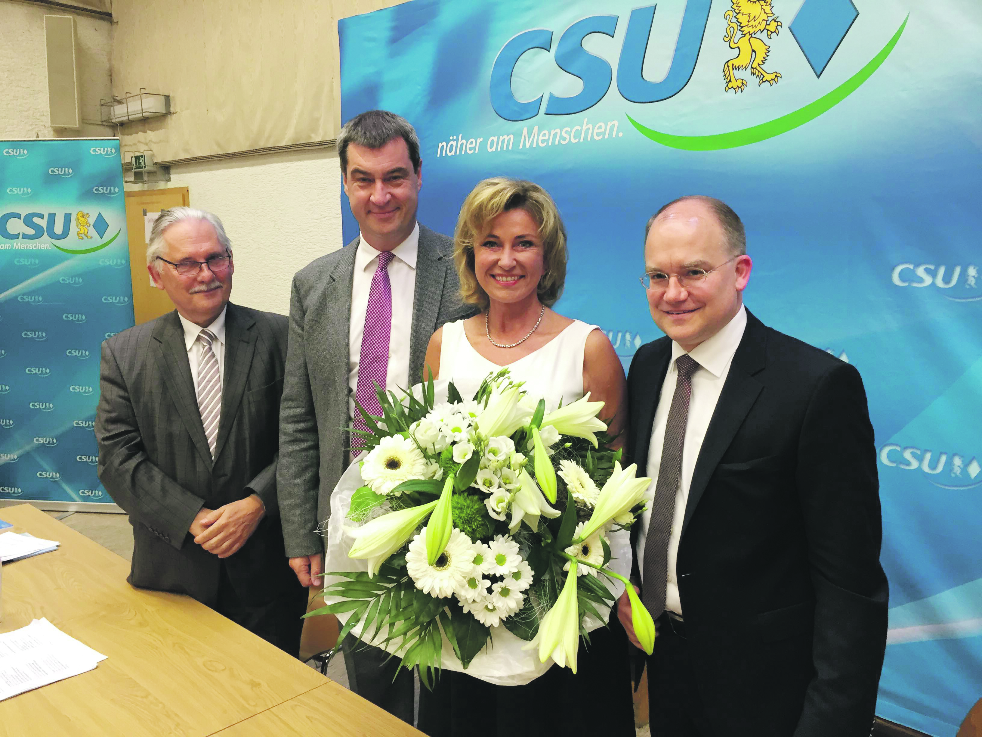 Hartmut Sprung, Vorsitzender der CSU Nürnberg-Nord, Dr. Markus Söder, Bezirksvorsitzender und Staatsminister, Bundestagsabgeordnete Dagmar Wöhrl und Sebastian Brehm, Kandidat für den Deutschen Bundestag (v.l.).