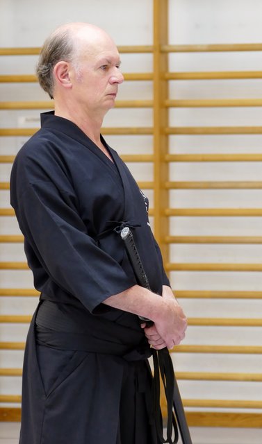 Rudi Müller, Iaido 6. Dan, Präsident des Bayerischen Iaido Bundes, aus Bamberg organisierte das Seminar.