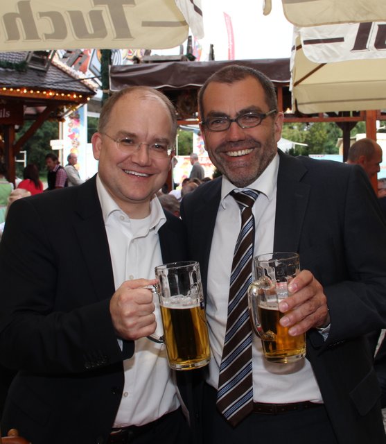 Nürnbergs Stadtkämmerer Harald Riedel (r.) und Nürnbergs CSU-Chef Sebastian Brehm. | Foto: John R. Braun