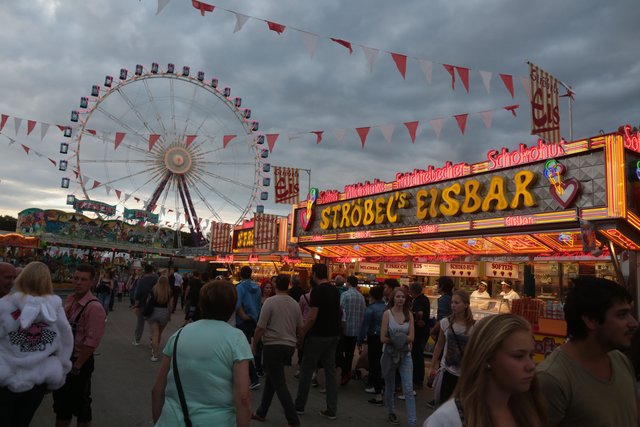 Volksfest Nürnberg. | Foto: bayernpress