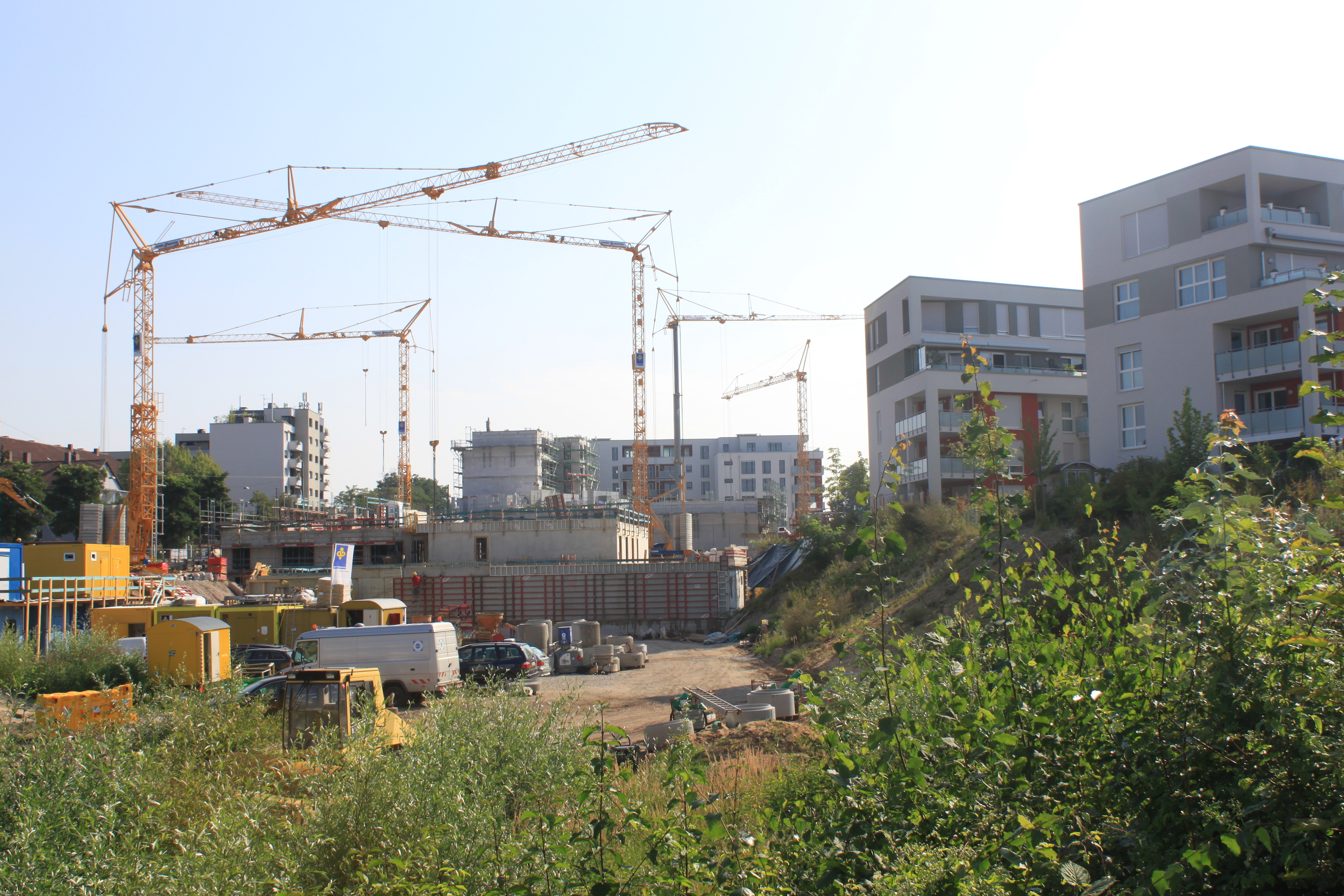 Exemplarisch für den anhaltenden Bauboom in Fürth steht das Kavierlein, wo zahlreiche, meist höherpreisige Wohnungen gebaut wurden und noch werden. Foto: Ebersberger