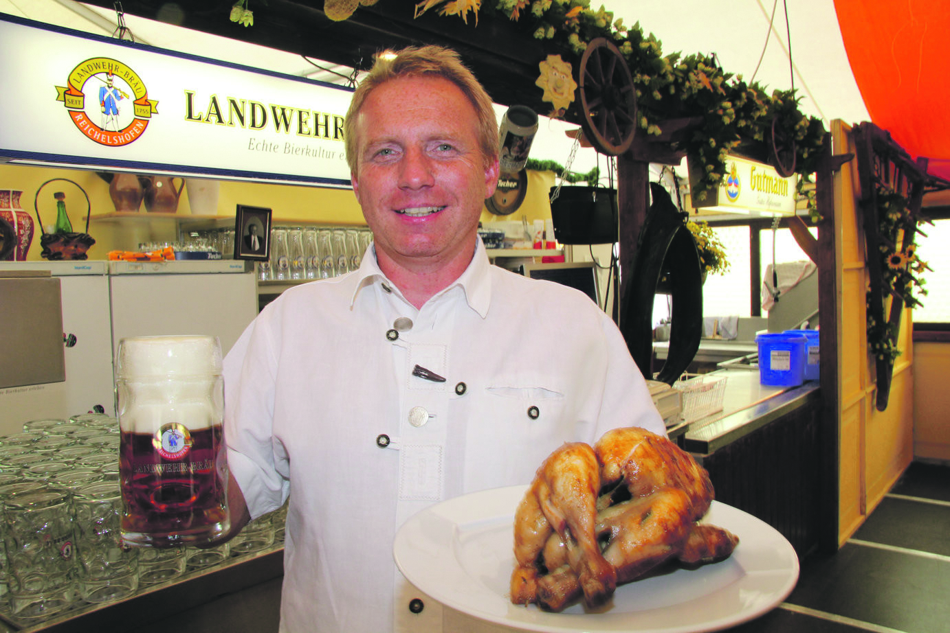 Wolfgang Friedlsperger spendiert 25 SChlemmergutscheine und 25 mal Festbier für MarktSpiegel-Leserinnen und Leser.