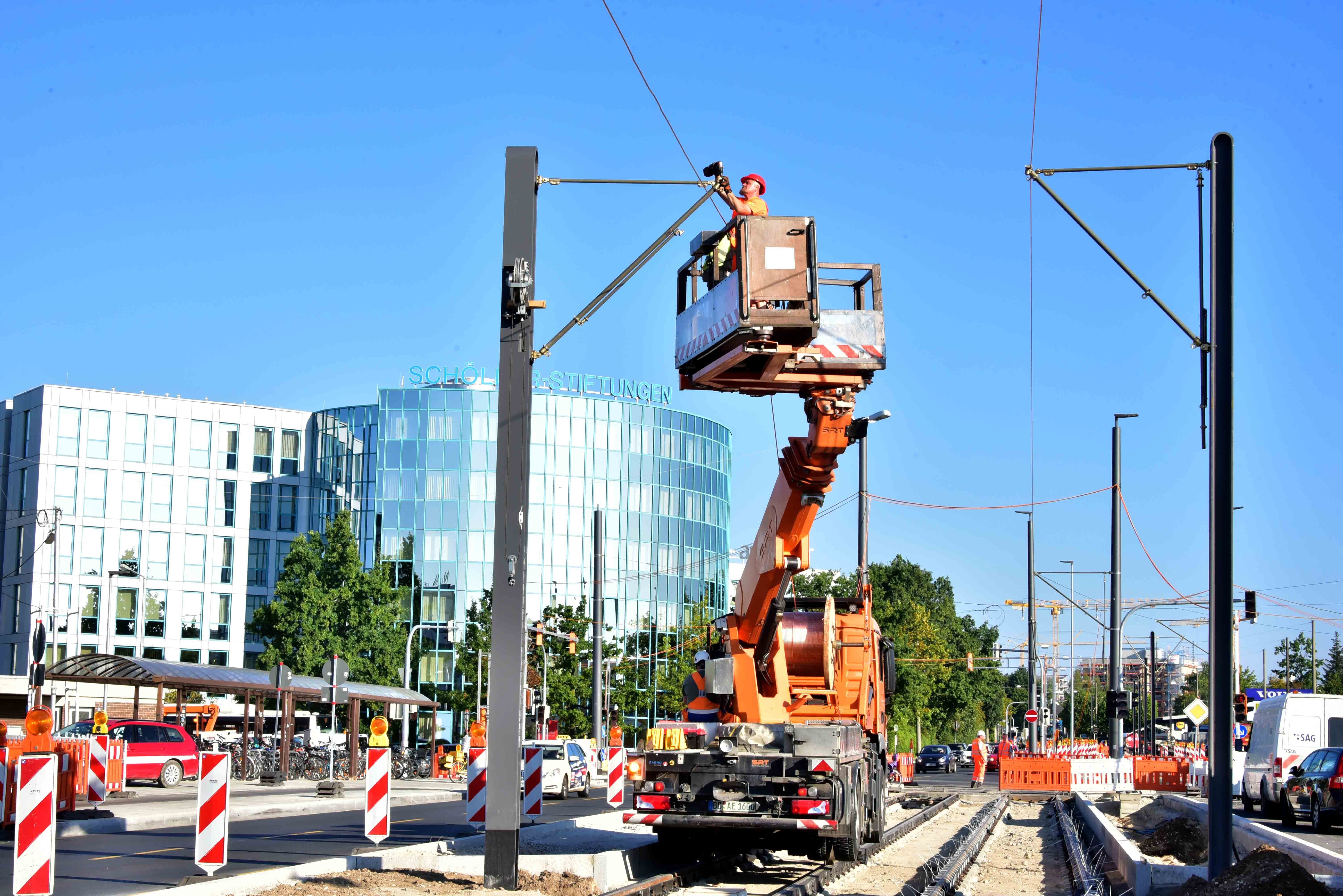 Am Samstag, 10. Dezember 2016, wird die Verlängerung der Straßenbahnstrecke von Thon nach Am Wegfeld eröffnet.