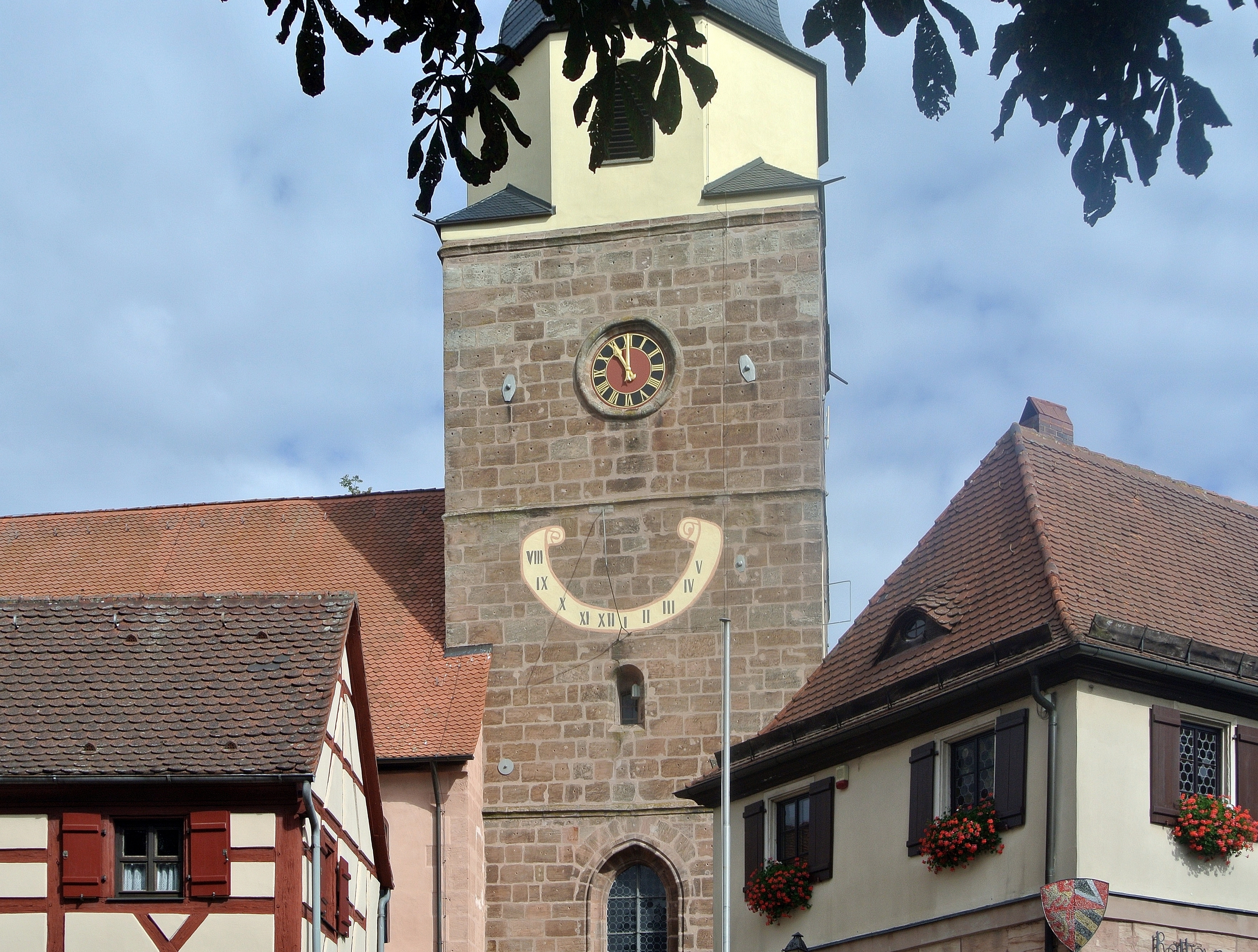 Punkt 11 startet die erste Radler-Gruppe Richtung Großgründlach.