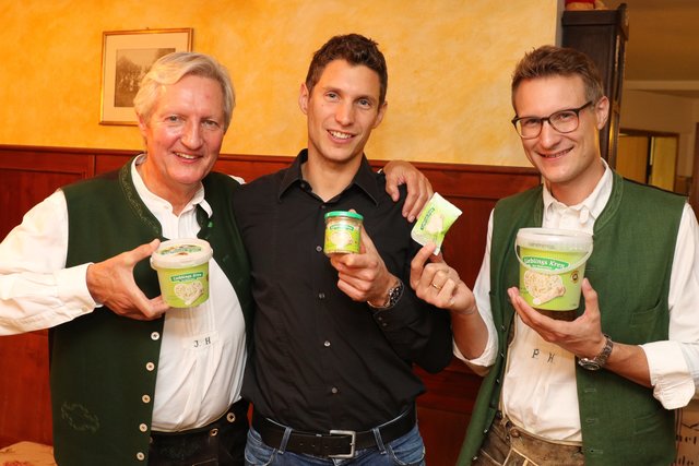 Die Kren-Experten Herbert, Felix und Philipp Hörrlein, Inhaber der ,,feldbach fruit partners" aus Graz, besuchten ihre fränkische Heimat. | Foto: Dreier