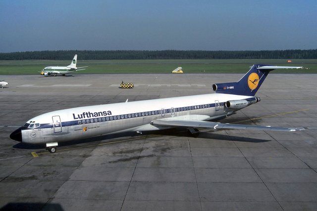 Bis Anfang der 90er Jahre flog die Boeing 727 noch auf der Strecke zwischen Nürnberg und Frankfurt. | Foto: Airport Nürnberg