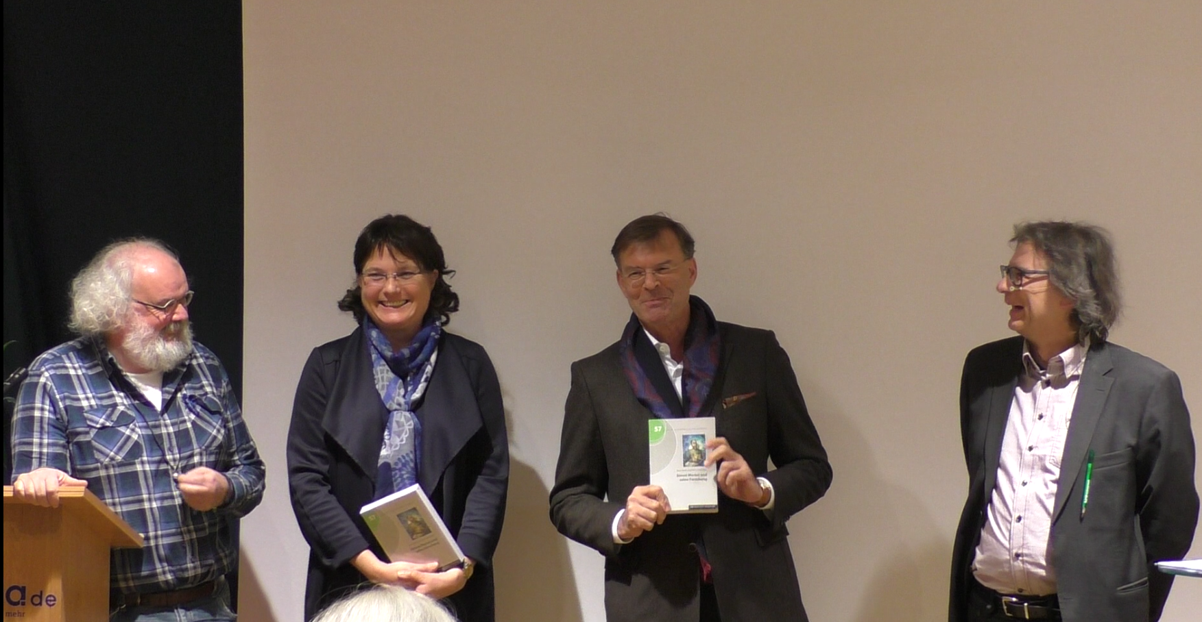 Bei der Buchvorstellung (v.l.) Dr. Hans Gaab, Angela Novotny, Prof. Dr. Peter Fleischmann und Pierre Leich.