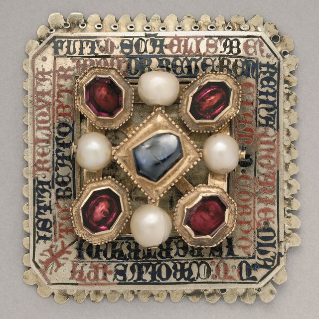 Reliquiarbrosche der heiligen Elisabeth von Thüringen. | Foto: © Dommuseum Udine