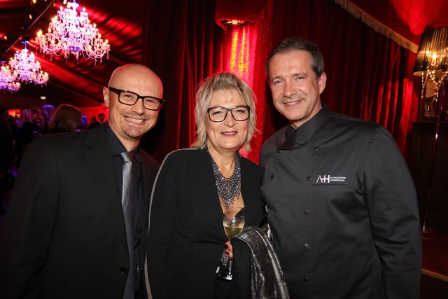    Foto: Udo Dreier - 05.11.2016 - Nürnberg -   Premiere Alexander Herrmann Palazzo - Die aufregende Dinner-Show im Spiegelpalast - Spielzeit 2016 bis 2017 - www.palazzo.org | Foto: © bayernpress/Udo Dreier